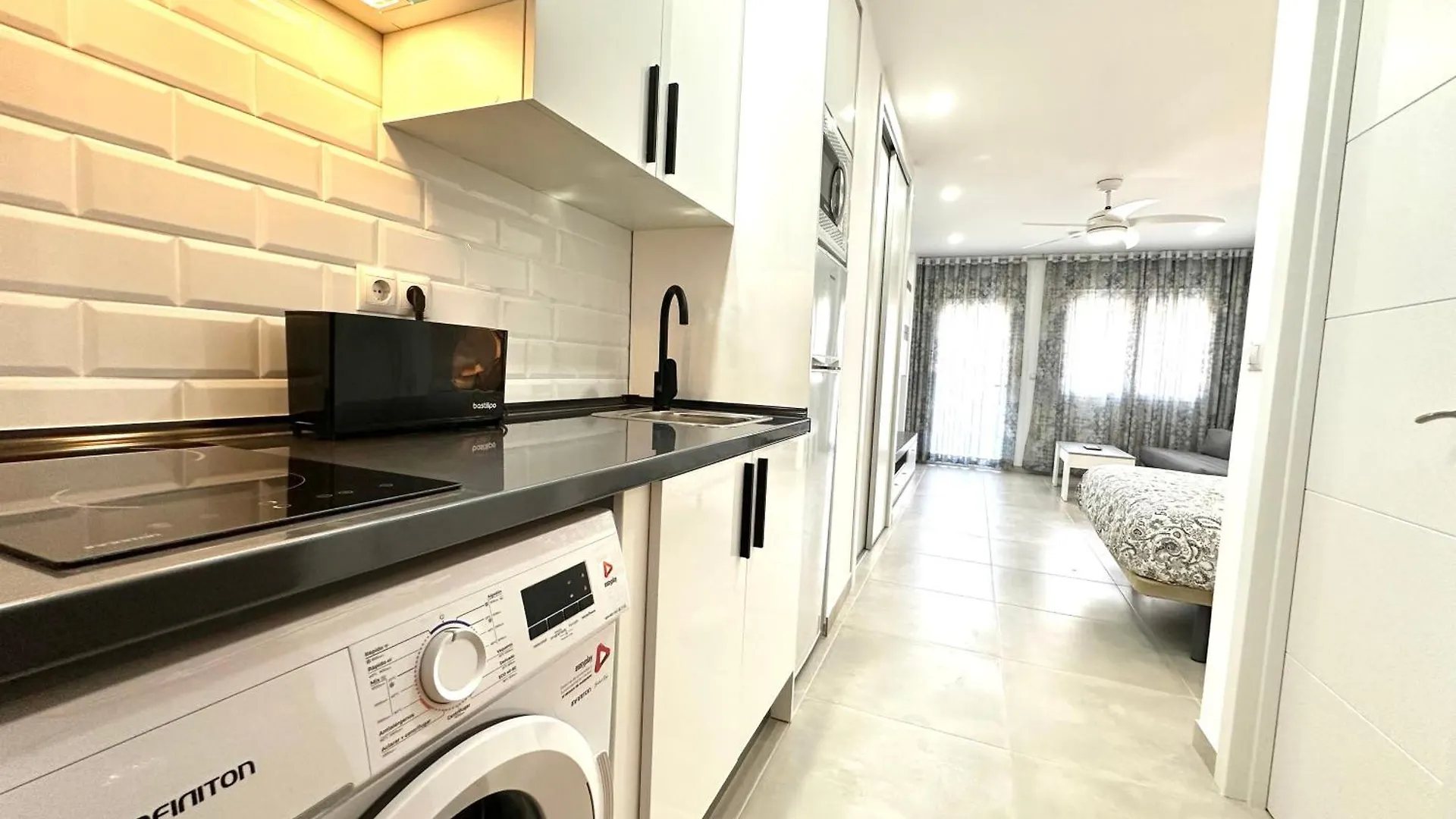 Ver72- Bonito Apart - Terraza - Wifi - Reformado Торремолинос